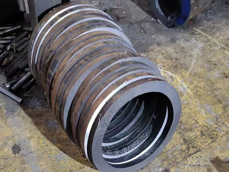 乌拉特中30CrMo无缝钢管切割